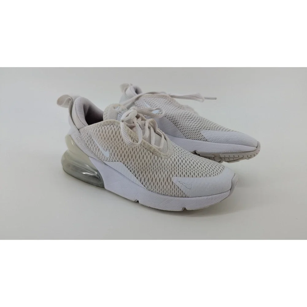 Nike Air Max 270 White Mesh Running Shoes Kids Size 2.5Y BQ5776-101